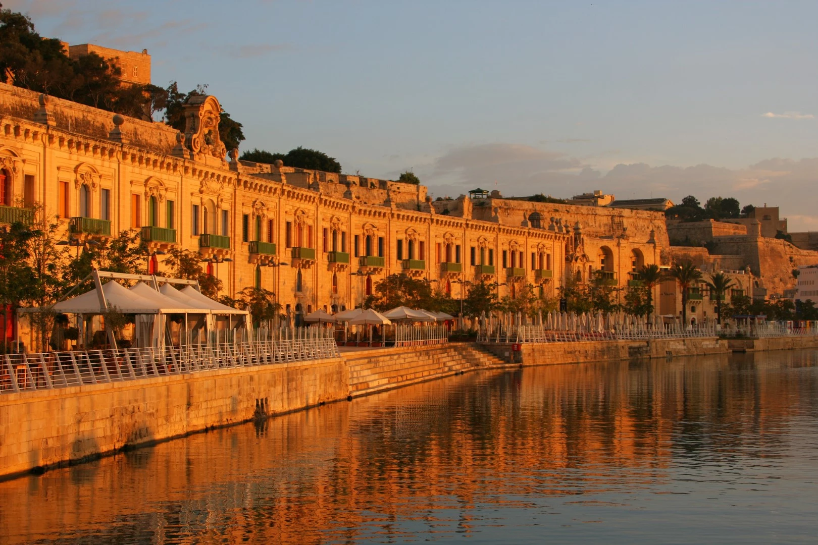 Explore The Jaipur